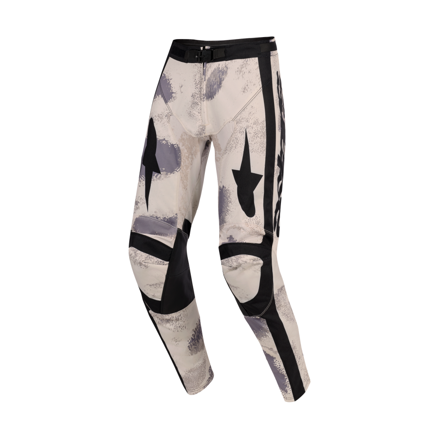 alpinestars-crossbroek-2026-racer-lahnd-sand-camo-1.png