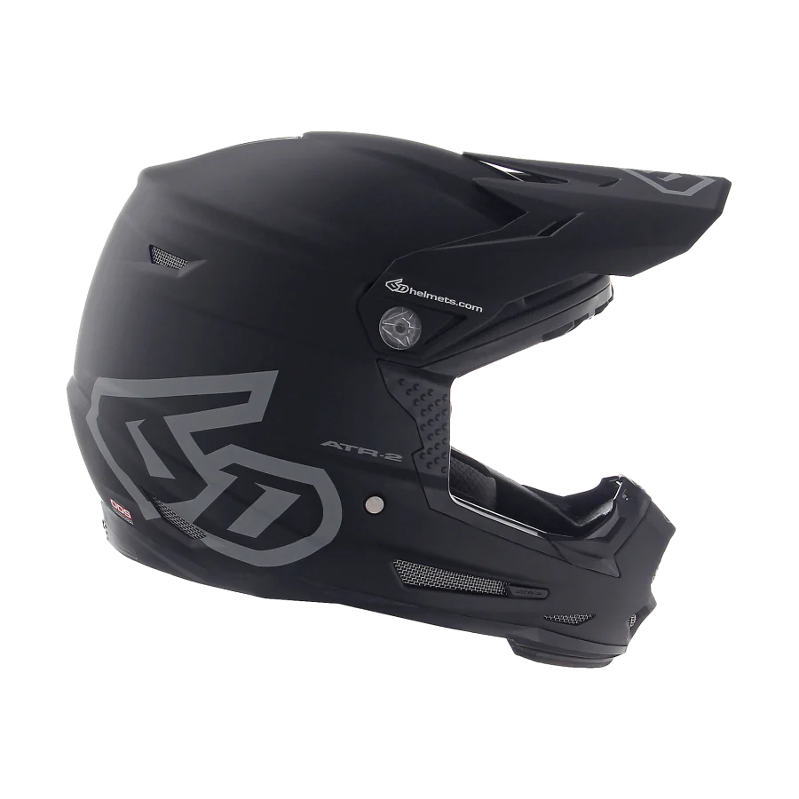 6d-kinder-crosshelm-atr-2y-solid-mat-zwart-1.png