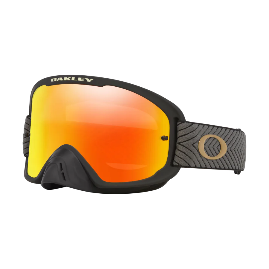 oakley-crossbril-o-frame-2-0-team-black-fire-iridium-lens-1.png